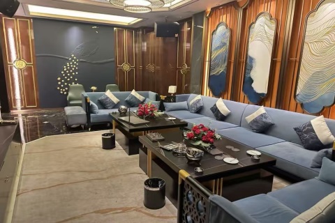 长春夜总会预订_长春商务KTV娱乐新体验,享受尊贵与舒适的夜晚时光